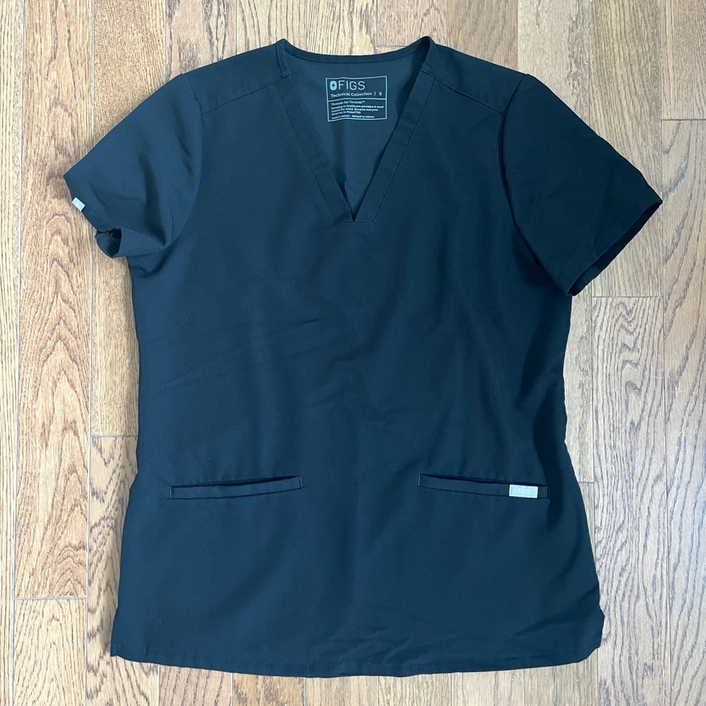 Figs Black Casma Top